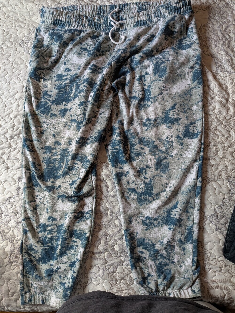 Unisex Shades Of Green & White Joggers